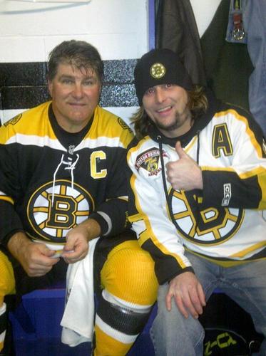 The Mutha Fucking Legendary Boston Bruins Is what im talking about.................