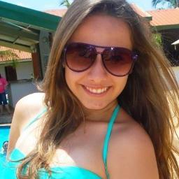 Eu quero ficar perto de tudo que acho certo,até o dia em que eu mudar de opinião.