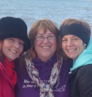 tartancookie's profile picture. like to laugh, in love, married lady!! xtra happy!! Love music, love my friends, love the gers!