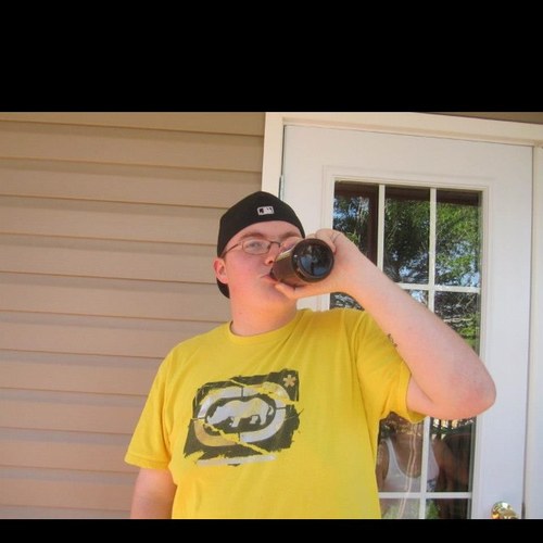 yermudder92's profile picture. get er india