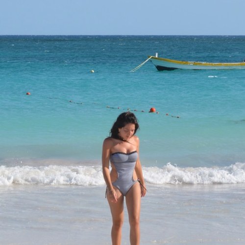 Enjoy the moment before it´s gone too late...