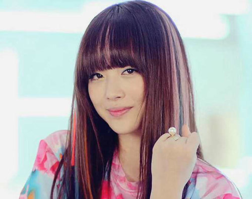 We are one? We are... F(x)(?)•@LohanCadel's♥•Visual f(x)•Follow back? Mention juseyo^^