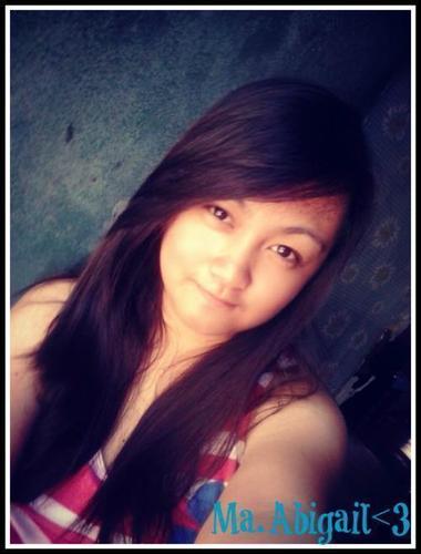 Hoy. Ikaw! Ikaw nga! :D Abigail here. Follow mo ko. Thanks 3