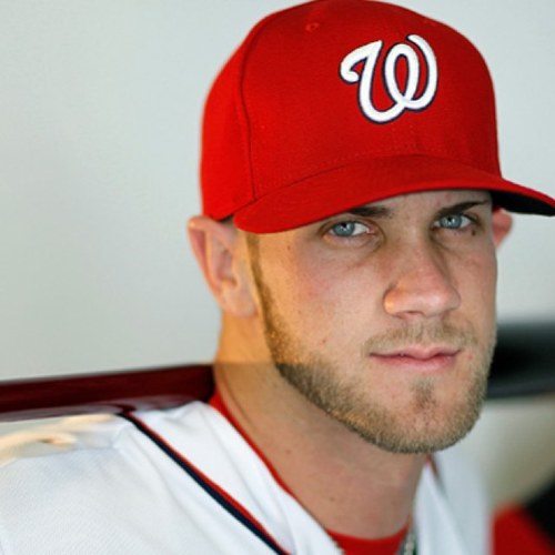 Follow me if your a baseball player or a cleatchaser or just an mlb fan. Truthful and funny tweets bout the game we love.