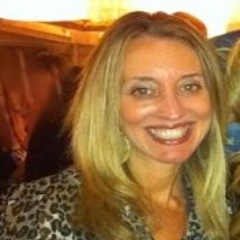 Wardrobe Consultant and Personal Shopper.
Mother of 2.
http://t.co/Y4K9oKvLK7