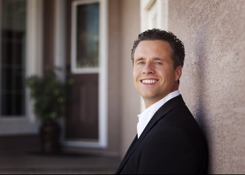 Realtor w/ Royal Lepage Benchmark, Father of 2, Husband, Poker Player, Dog Walker. Follow me on Instagram: RYANTHEREALTORHICKE