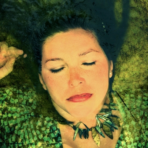 I must confess I was drawn to the ocean. I thought it spoke to me. (Dar)