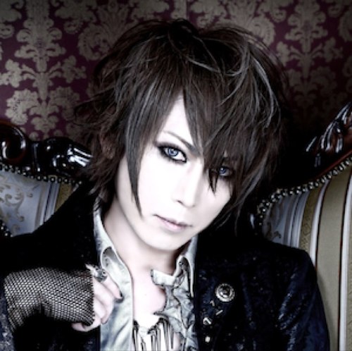 YUKITranslation's profile picture. English Translation of Jupiter & Versailles YUKI's tweet, blog, interview and things about YUKI.