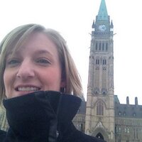 Laura Witten (@laurawitten) Twitter profile photo