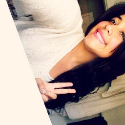 Follow me on Tumblr : ikissedkari