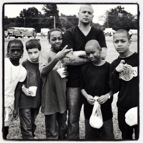 Brohood_Randy's profile picture. Siiicker than your average. I skateboard and hang out with inner kids all day. Look at me now. Praise God.