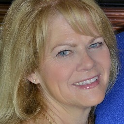 Proud wife of 33 years to MAC/coolest Mimi of 4 to even cooler grandkids/Sachse soccer/reality TV fanatic