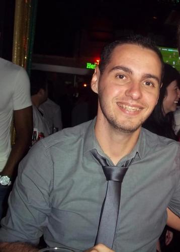 Apenas tentando viver novamente.