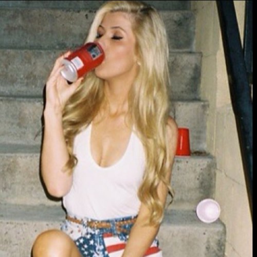 Texas born & raised. Damn proud of it too ❤