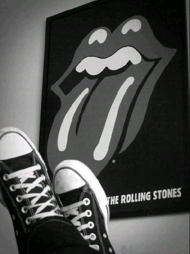 CM @RevistaSoyRock / @activosmedios / @MusicOn_FWTV / @HayPolemicaFWTV