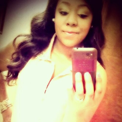 For God I live ,4 God I Die
20 / LEO
Paul Mitchell
Born a Cali girl, heart in Memphis
Follow me on Instagram @Ziggyyzeee