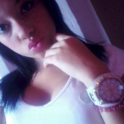  .. Sagitariana , 15 anos , Solteira  :33