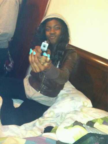 ItsMe103_'s profile picture. Free bigem.