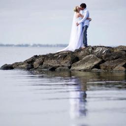 WeddnPhotosMelb's profile picture. Wedding photographer Melbourne, Victoria. Australian wedding photographer.