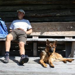 Uomo 46 anni Impiegato Statale. Nulla si crea nulla si distrugge tutto si trasforma.