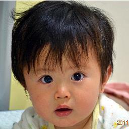 ２歳の息子、hirotoの育児をしている専業主婦です！子供がお昼寝している時、みなさんは何をしていますか？私はhirotoが寝ている時間にネットでコツコツ月5万円くらいお小遣い稼ぎをしています☆仲良くしてくださいねヽ(*´∀｀)ノ