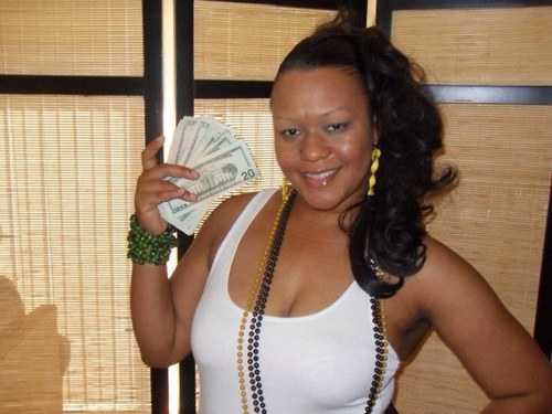 Living life to the fullest...running my bartending business & happy being me;)-----