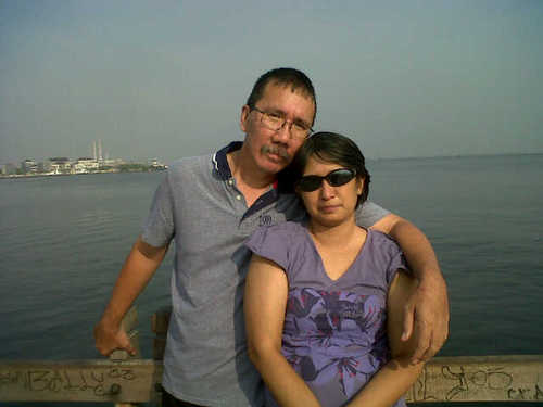 Menikah dengan Yuliantiningsih 22 Desember 1994 anak kami Arthur Oktavianus Tandy lahir 1997. Thanks God for everything