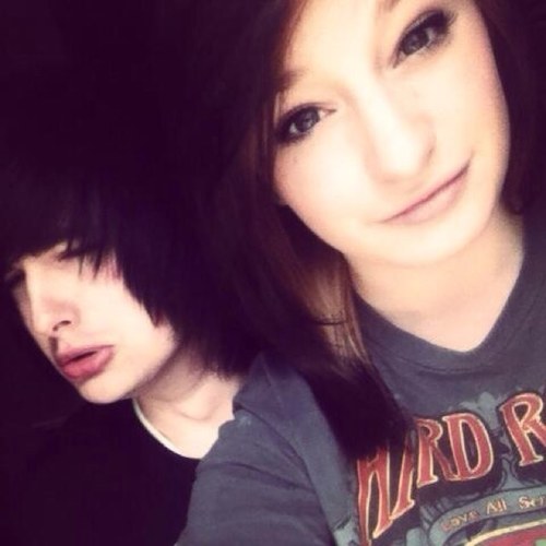 This is Ryan. My girlfriend. My everything. Is right here. Hands off. ;) - @RyanRoar_