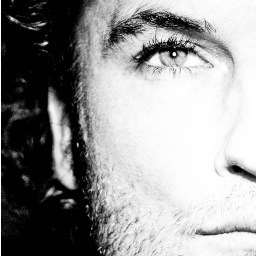 CyrilDamet's profile picture. Acteur, chanteur, metteur en scène... Entre le rêve et la réalité je n'ai pas su choisir.