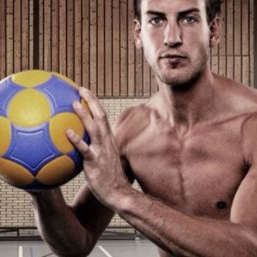 Verenigingstimulering | Jeugdontwikkeling | Sportprojecten | Events |Owner Korfbalstars | Passie voor ontwikkelen | Coach | Dordrecht | Trotse vader v Noortje