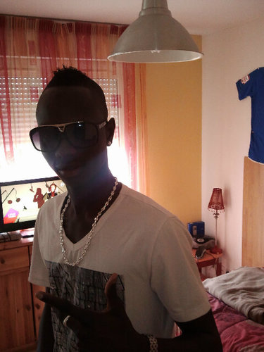 Ma viiie,tu l'écoutes et moii je la vis comme je l'entend #Thérapizy,92izyy dans le Building##.Call me Gouthiathiie##