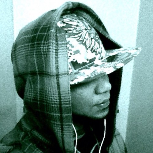 KR aka Pandoraz Box...US Army Veteran. Artist. College Graduate ( Aerospace Engineering ).