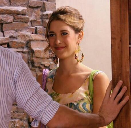 AlexaKrugova's profile picture. Все новости о знаменитой аргентинской певице и актрисе Clara Alonso :)