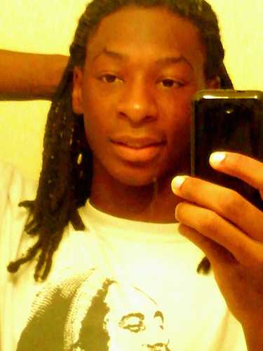 A young athlete trying to make it somewhere. Follow me I follow back