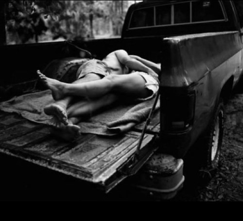 painoflovingyou's profile picture. Just a small town girl living out big town dreams. I love the Lord, beer, and country roads.