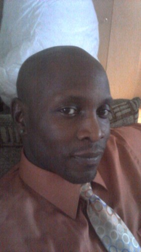 I'm Jerome, a barber in Denton ,Tx . If u are tired of looking for that cut you've always wanted give me a call for a appointment at::