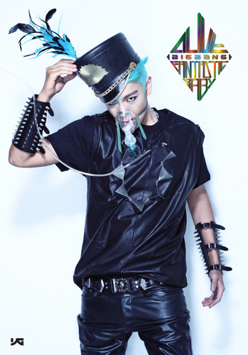 hye saya orang yang sama ngan @friends_lover_2 and im kpopers n.n