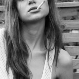 ooqnqnaberya's profile picture. Sakın görünüşe aldanma;Görünüşte herkes insandır.