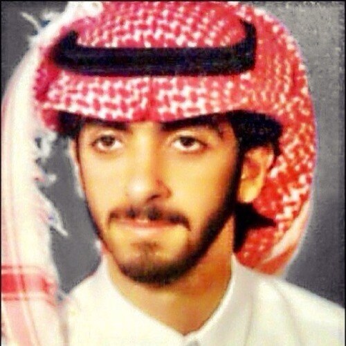 الشاعر سهيل الكثيري، محامي ومستشار قانوني،بكالوريوس في القانون، ماجستير ادارة أعمال ،وبكالوريوس في إدارة الأعمال الدولية،(كتاباتي هي جزء من احاسيسي وقناعاتي)