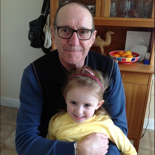 Heelo my name is bryan davies i love my granchildren aha