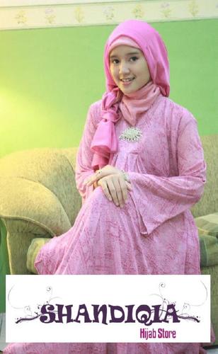 Hijab & Fashion Moslemah Collection • SMS/WA: 083878019419 • Pin BB : DM • Line : androidoicha