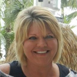 Mom / Wife / Teacher / Crafter / DIYer / RV Camper / Loving Life