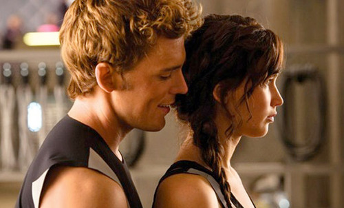 FinAndAnnie's profile picture. 