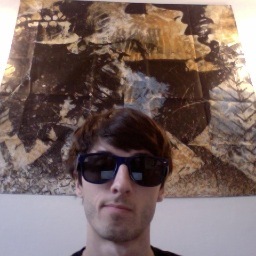 I'm Aaron. @ashahleesmith.  In PA School.  Music.