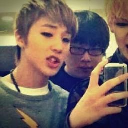 แอคใหม่ @SNjongup_BT จงออบบอทยิ้มหล่อนะครับนะ .real - (@BAP_Jongup) 05042013 #BREAK_FAM