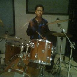 Samprii's profile picture. IF YOU LOOK SOMEONE DON'T LOOK OUT SIDE BUT LOOK INSIDE