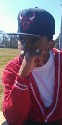(MasterMind) Listening toward your eyes you see,and Understand the streets because its a beast
