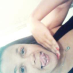 Menina delicadaa , Meiga e Amiiiiiiiiiiga .* divertida nun aguennta ver uun funk que dançça ,rs ' , seguuue !*  (: , http://t.co/qqqhYbjVQO