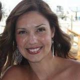 I am an UGA Alumnus who teaches Latin. Married to David Venn with the most amazing little girl! I am totally happy :)