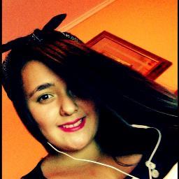 _franitaa_'s profile picture. Hola, tengo amigas que valen caca, eso chao.